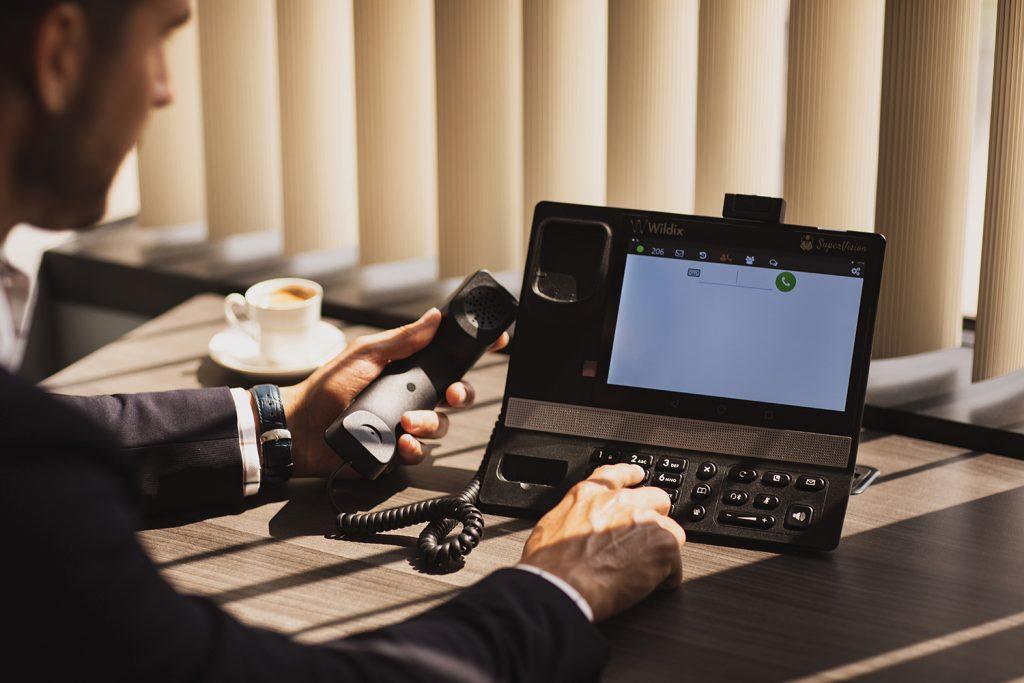 4 Signs You Should Upgrade Your Office Phone System